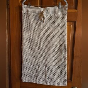 Elegant Cream Knit Skirt Simply Vera Wang